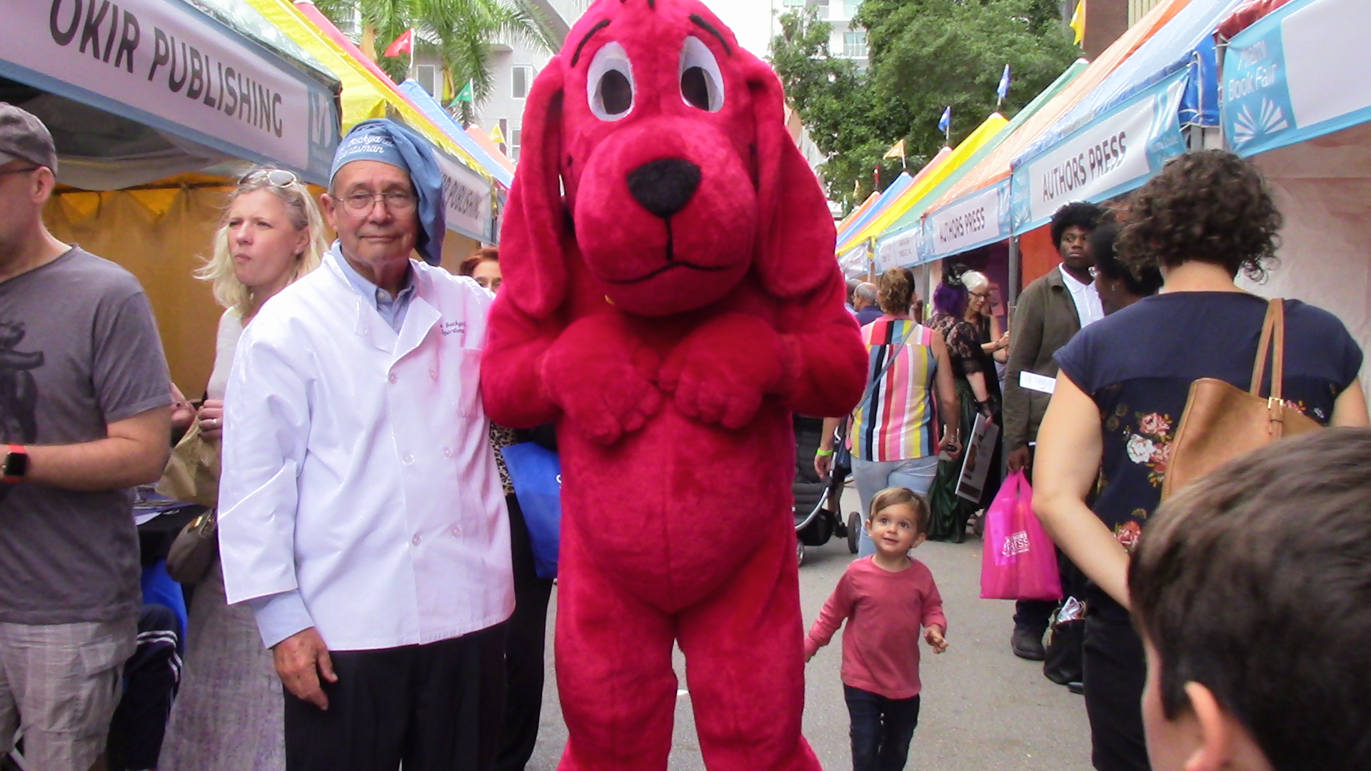 Hovey with passing character Miami Book fair